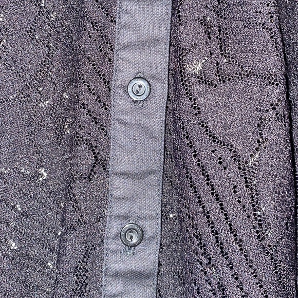 Lace Collared Shirt - Picture 4 of 5